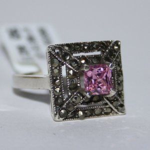 NWT Pink and sterling silver ring with marcasites